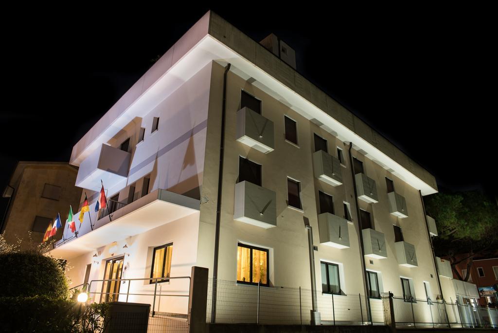 Albergo Ridente Lido di Jesolo Exterior foto